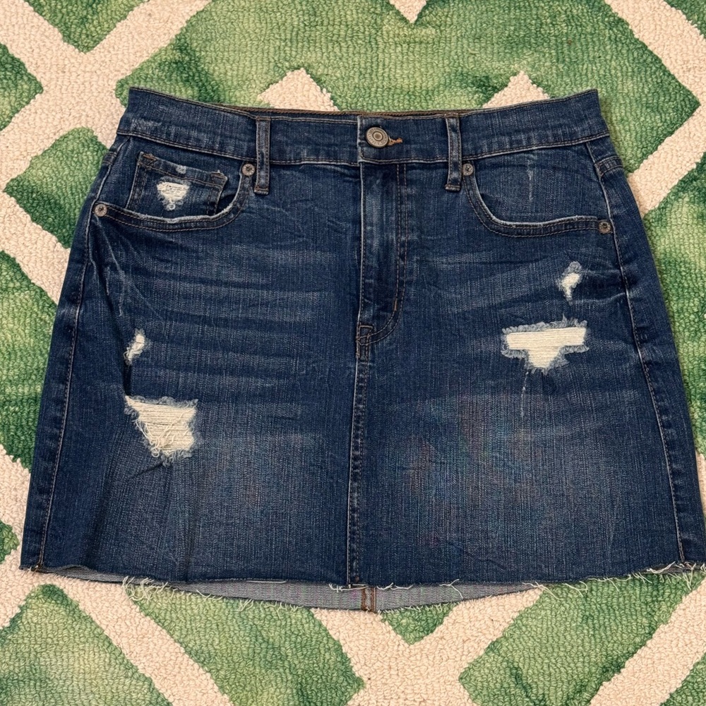 Aeropostale distressed denim high rise stretch skirt , size 8, EUC